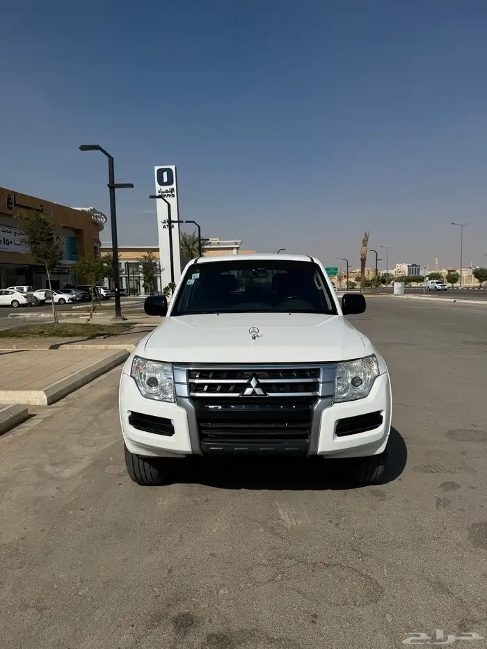 جيب باجيرو 2015 ديزل تيربو دفلك 1