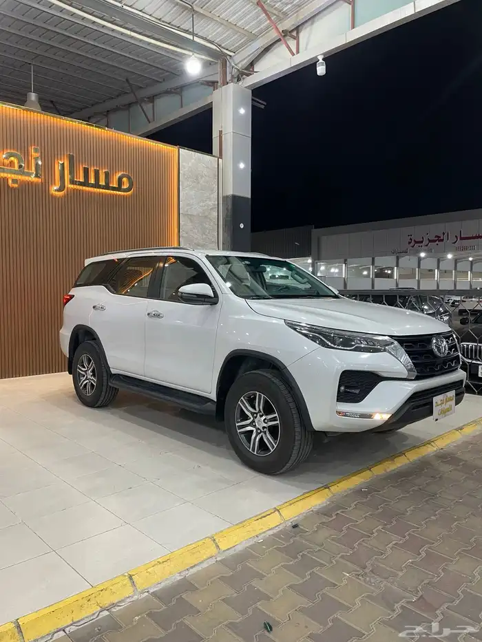 فورتشنر موديل 2023 (6سلندر) 2