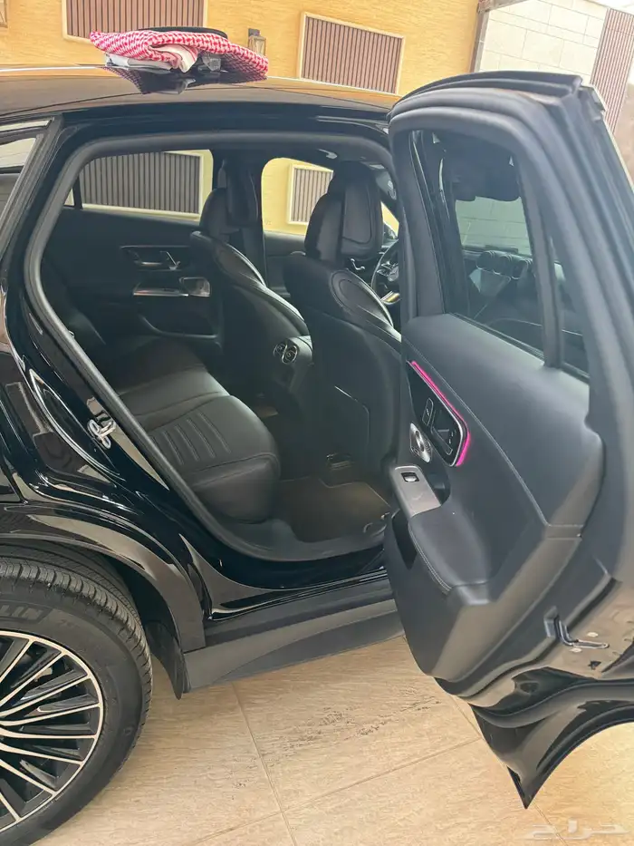 مرسيدس GLC300 موديل 2024 13