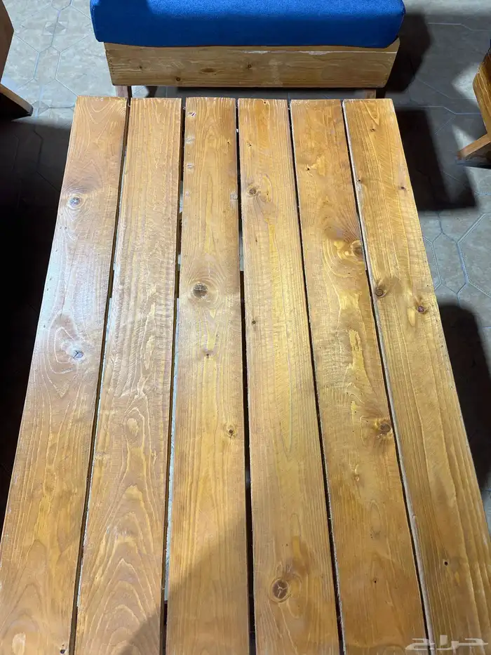 كراسي شبه جديده 3