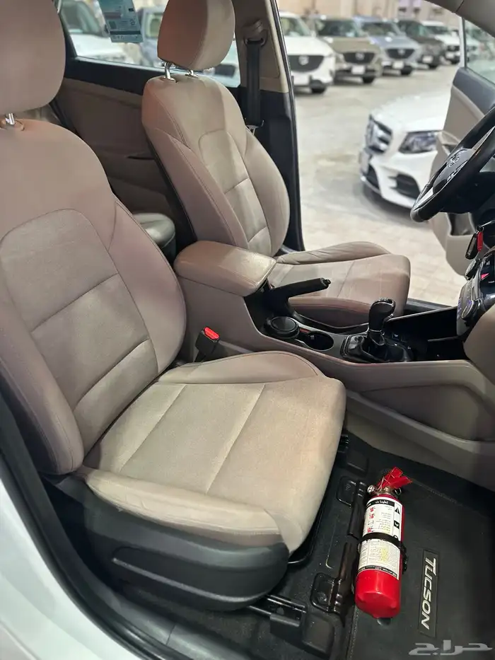 جيب هونداي توسان بنزين نص فل دبل 2020 20