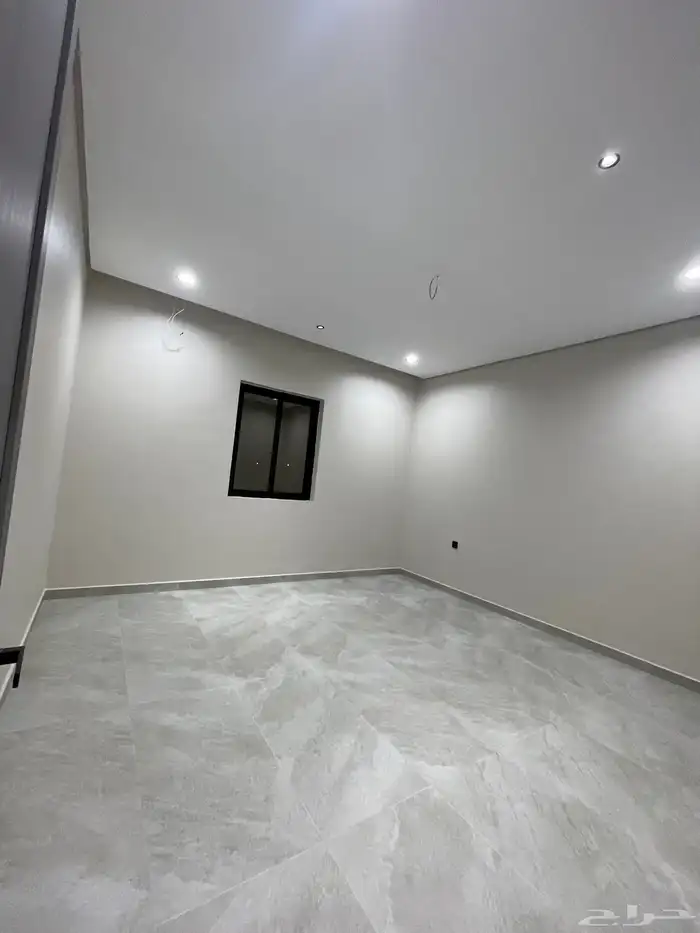 فلل للبيع حي الشروق 17