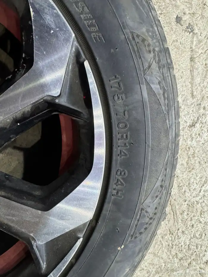 جنوط مقاس 14 تركب لكيا بيقاس او اكسنت هونداي 1