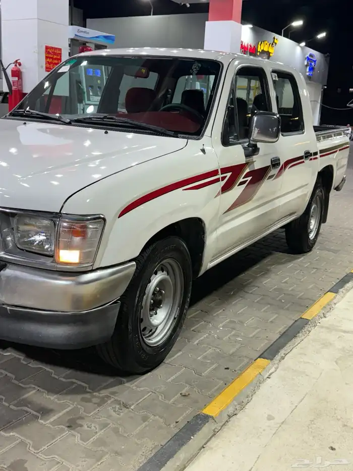 هايلوكس موديل 2000 للبيع 2