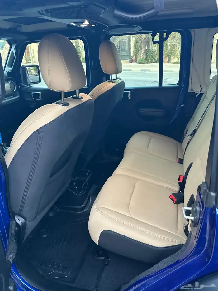 رانجلر ازرق فئة سبورت 3.6L موديل 2020 ابواب 4 7