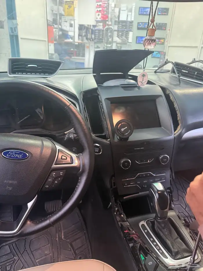 شاشة فورد ايدج 2018 1