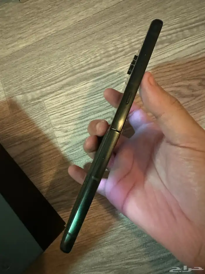 موترلا ريزر 60 الترا للبيع 7