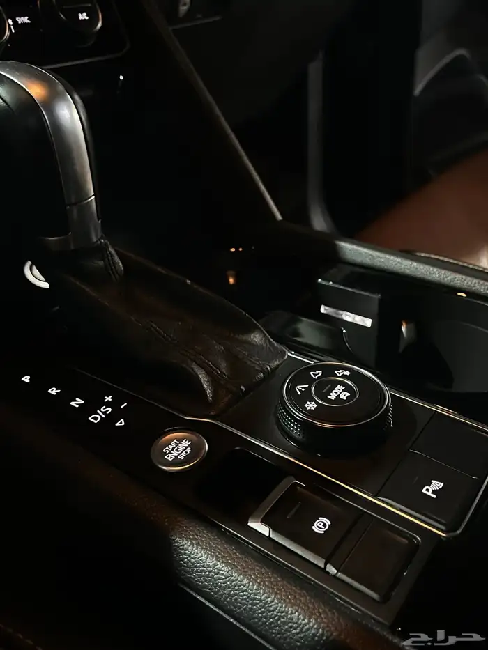 فولكس فاجن تيرامونت R-Line 2019 باسم (أمير) بحالة الوكالة 29