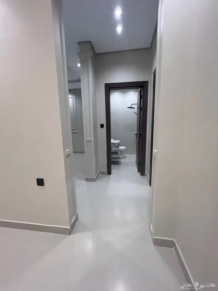 عمارة للبيع بالكامل جديدة 6 شقق في حي السعيد 14