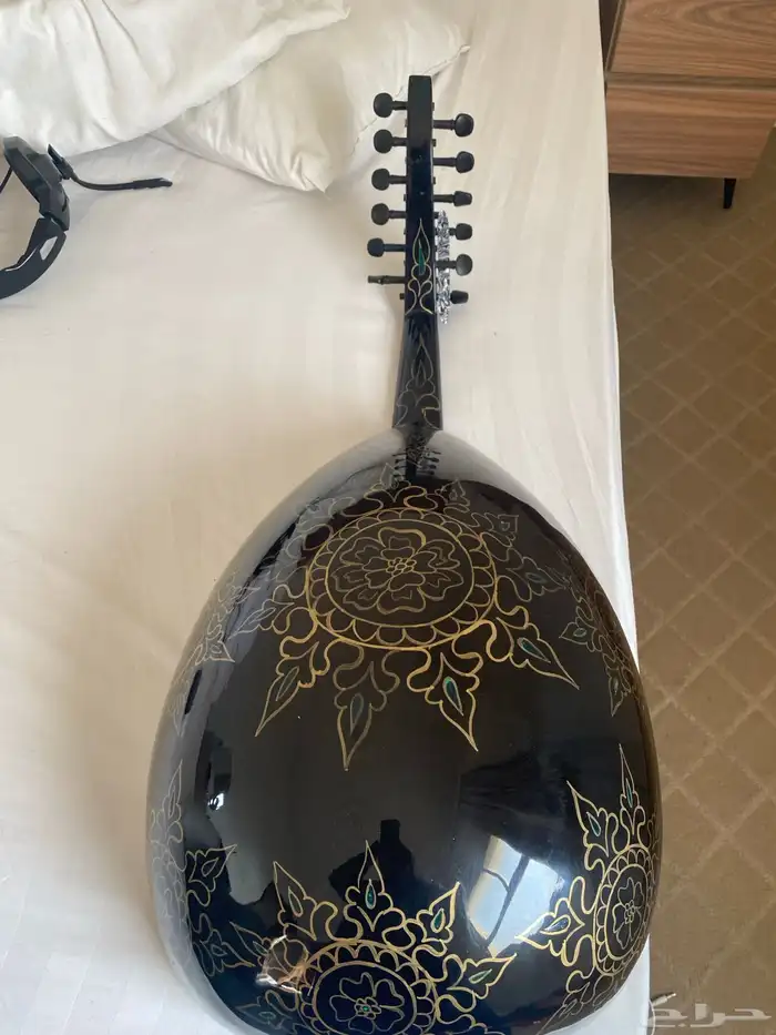 عود موسيقي 2