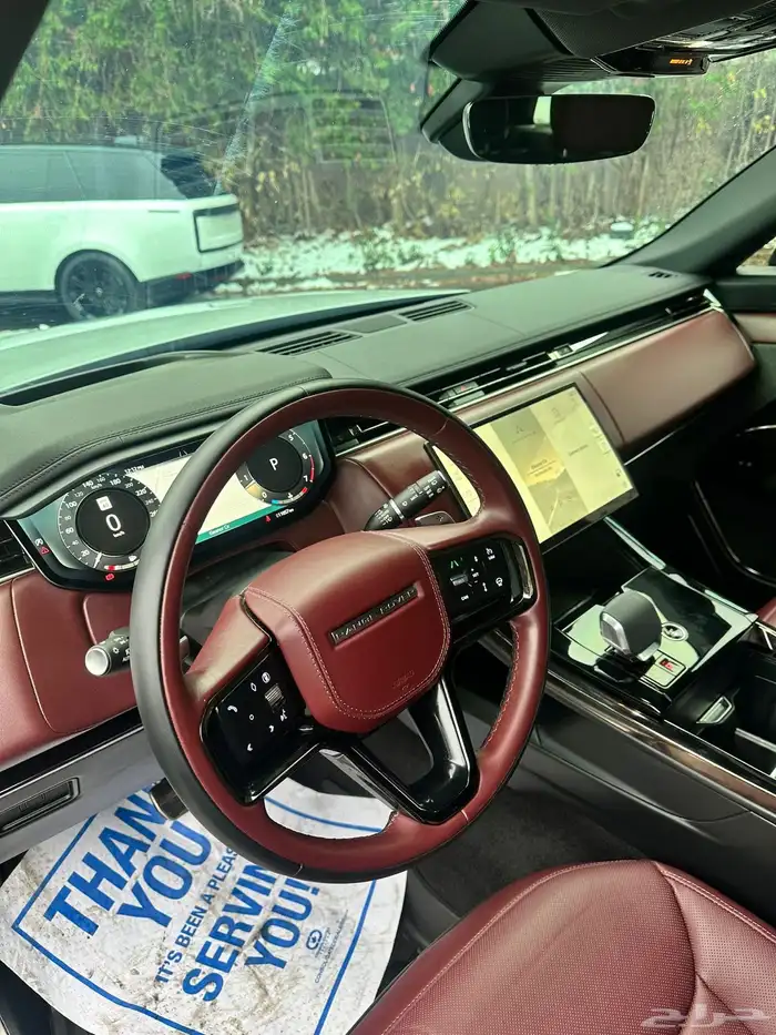 للبيع رانج روفر سبورت موديل 2025 فل موصفات وارد كندا 8