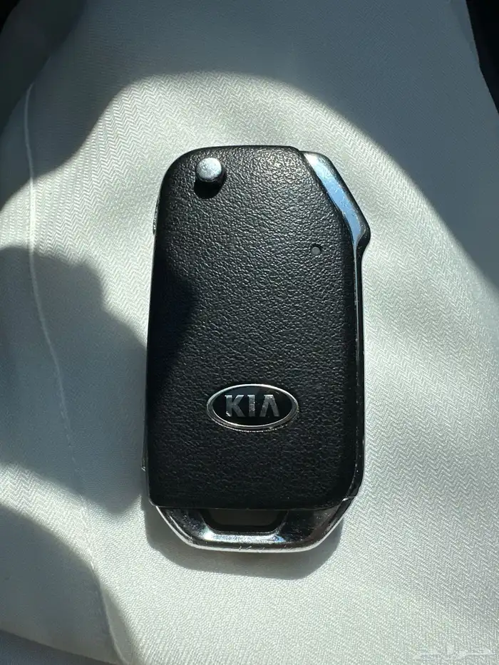 مفتاح كيا سيراتو 2023 م للبيع 0