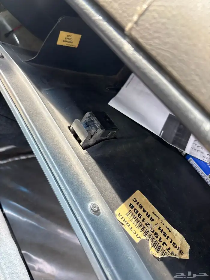 فورد كراون فكتوريا 2003 10