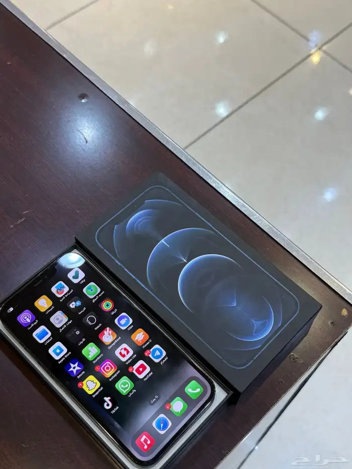 16 برو ماكس 1