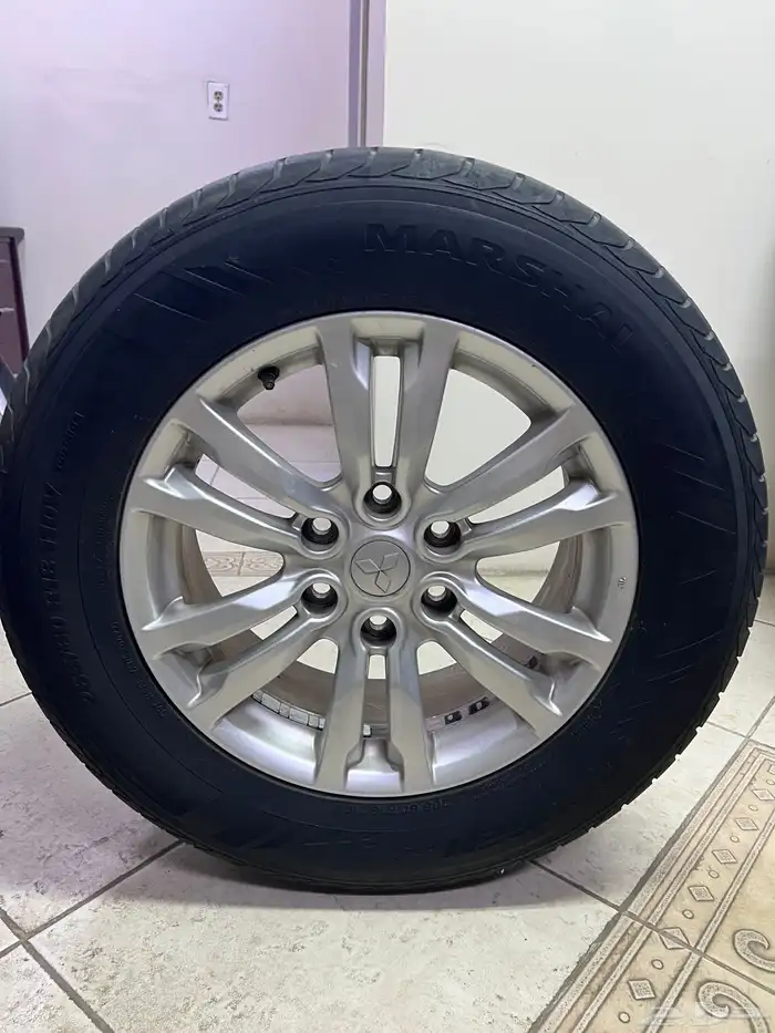 جنوط باجيرو اصلية مقاس 18 وكالة نظيفة جدا 4