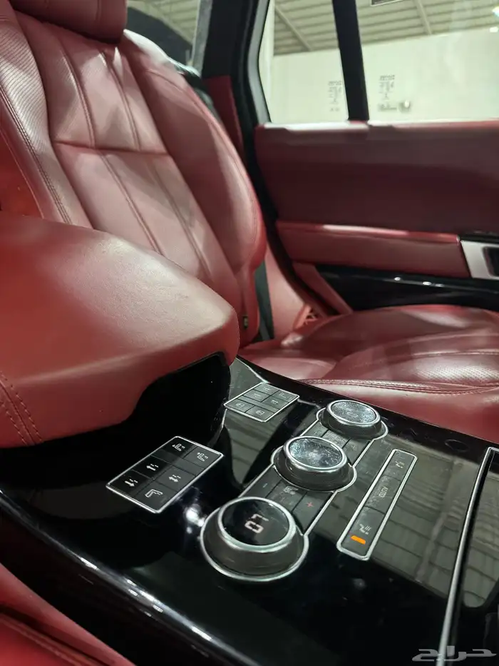 رنج روفر اوتوبيوغرافي 2015 V8 مستعمل 16