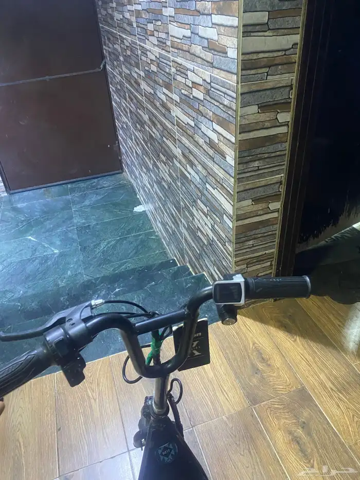 سكوتر ميني ابو سله بسعر رخيص بدون مفتاح ومدري وش خربان فيه 0