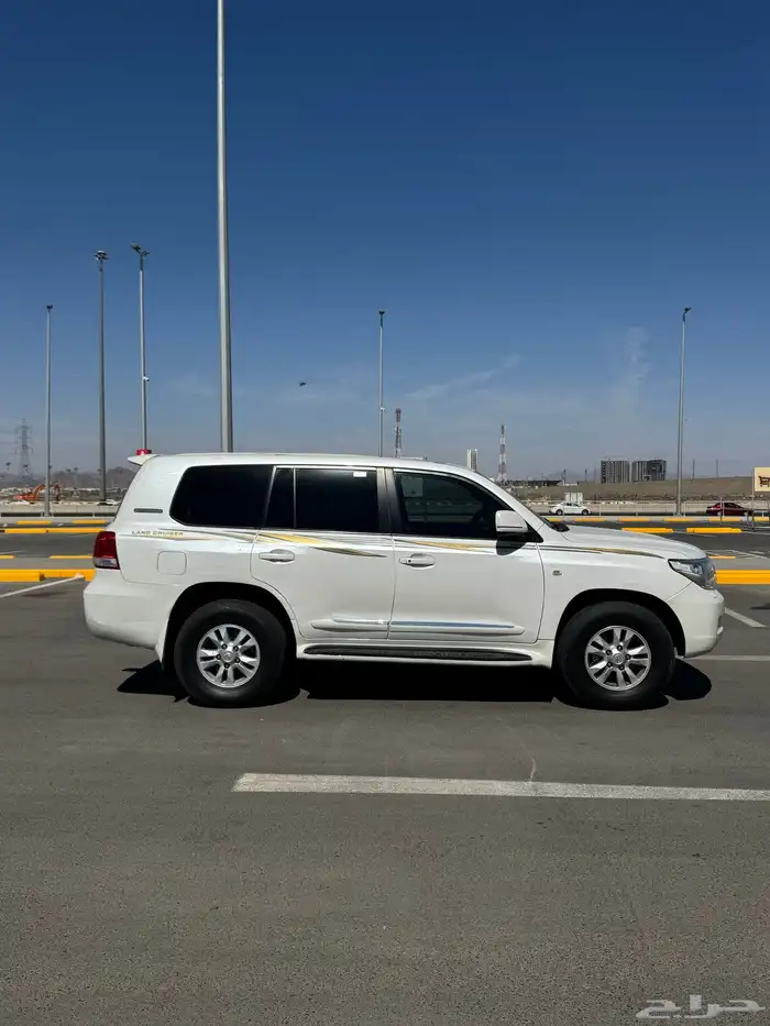 لاندكروزر 2008 منوة المستخدم 9