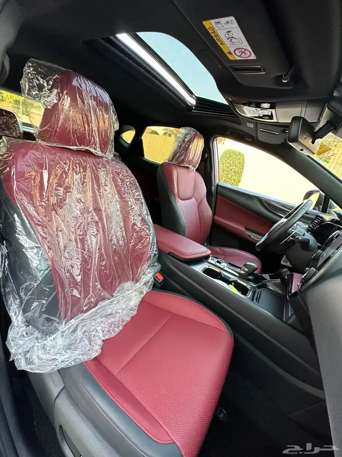 لكزس NX350h شبه جديده ماشيه 16 الف فقط بحاله الوكاله 17