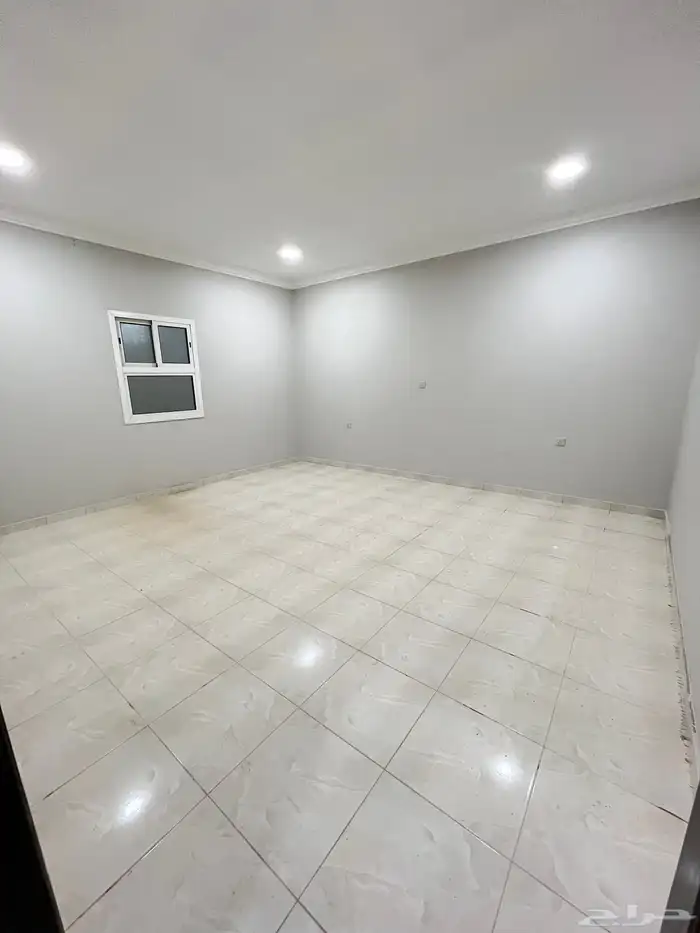 للإيجار شقة عوايل مستقله في جنوب الهفوف 0