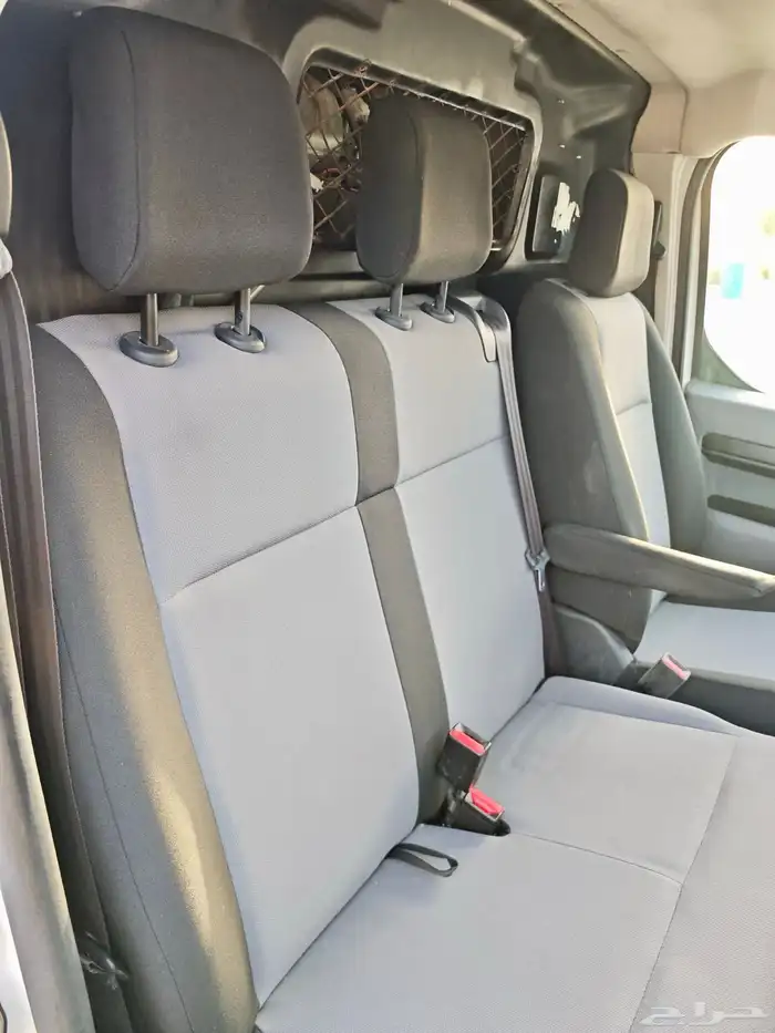 باص بيجو اكسبيرت ديزل 2018 حافظة تبريد كاش او اقساط 38