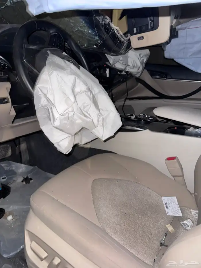 كامري 2022 للبيع 4