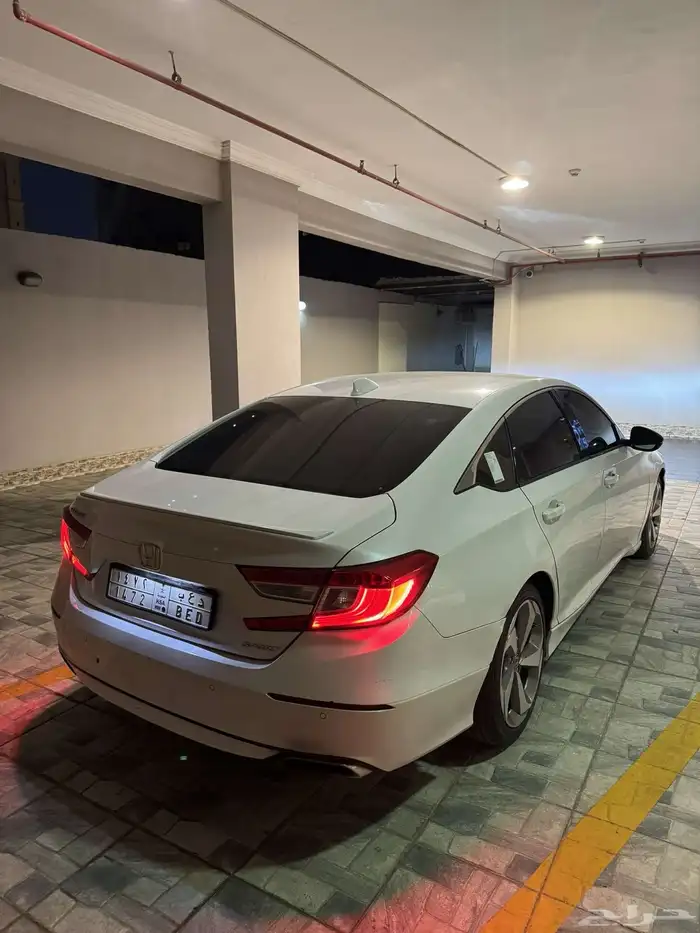 هوندا اكورد 2018 سبورت نظيف جدا 5