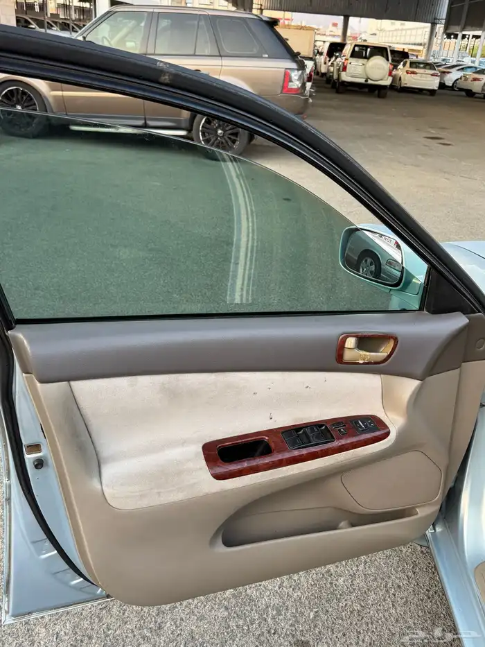 للبيع تويوتا كامري 2005 اتوماتيك 11