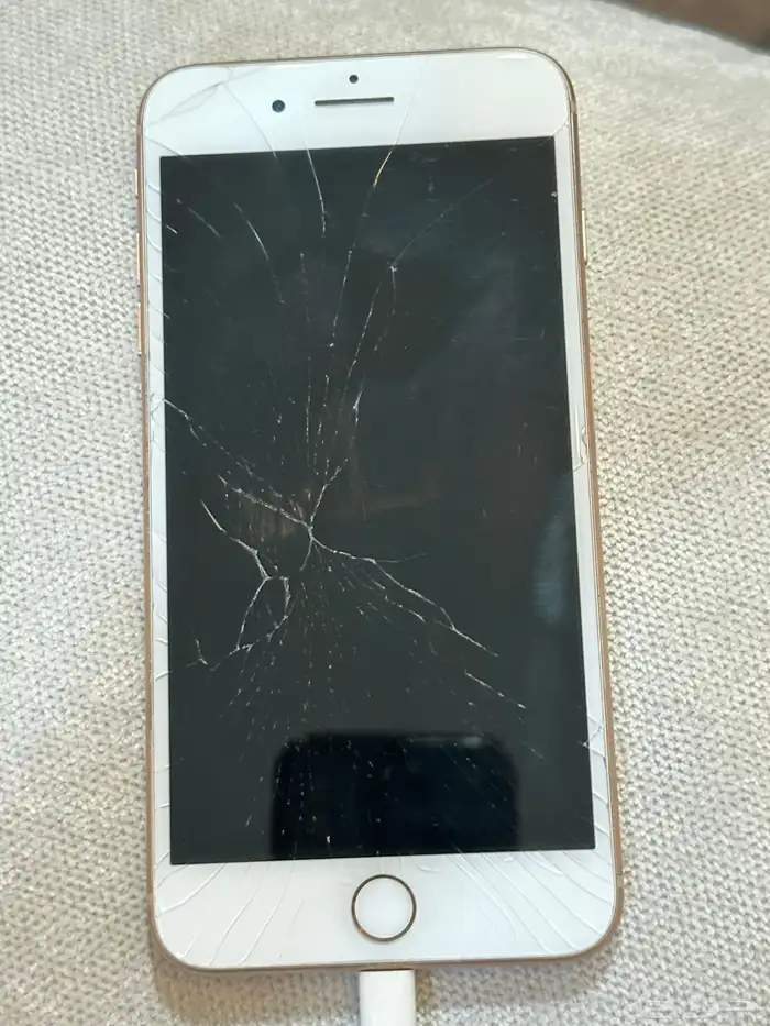 ايفونxr ايفون 8بلس 1