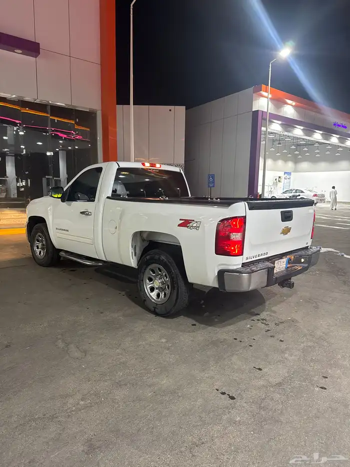 سلفرادو Z71 فل كامل دبل 1