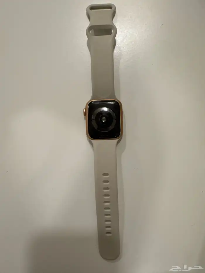 ساعة أبل الاصدار الخامس (40)MM 1