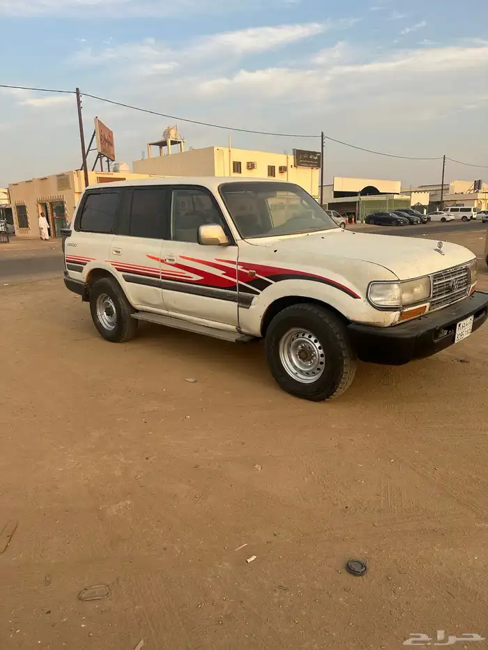 لاندكروزر للبيع 1
