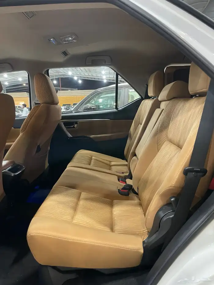 فورتشنر موديل 2023 (6سلندر) 15