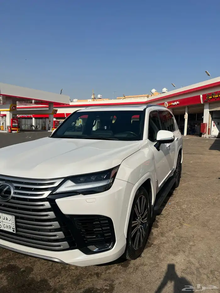 جيب لكزس 2024 بريمي فل كامل ممشاه 40 الف علية حماية كاملة 8