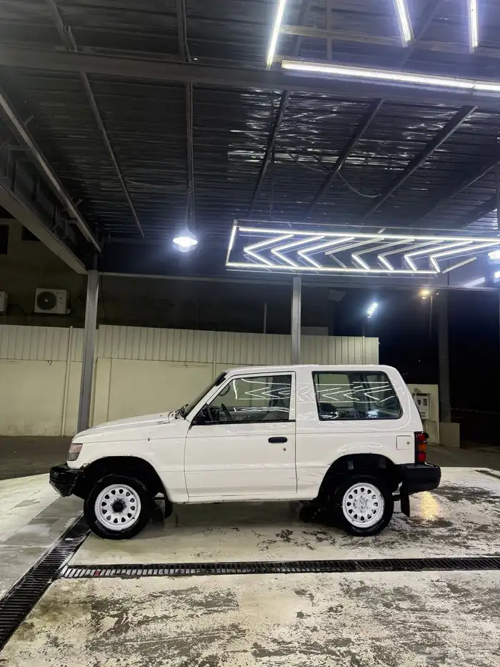 جيب باجيرو ميستوبيشي99 11