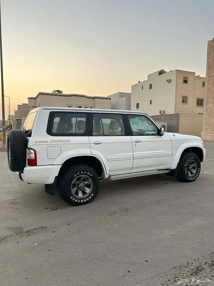 سفاري صالون مكينه 4500 12