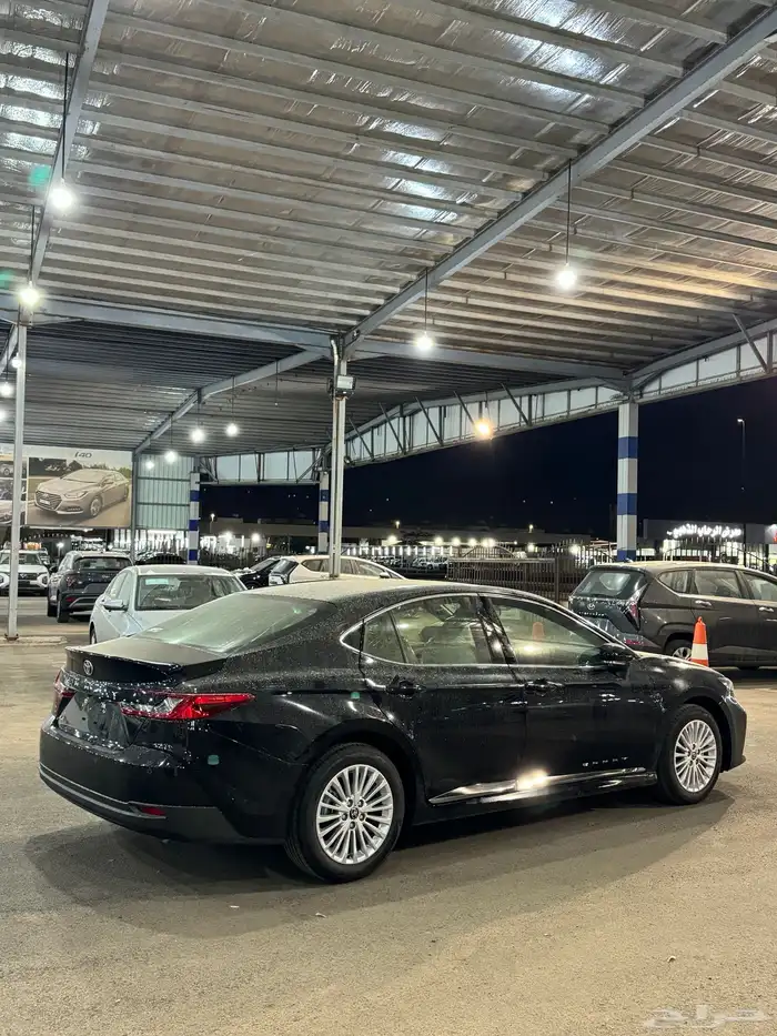 كامري 2025 LE بنزين اسود اقل سعر 8