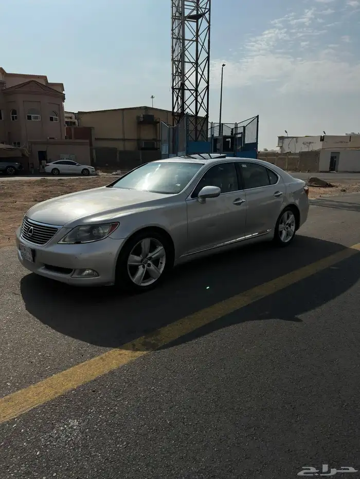 لكزس 460 LS 3