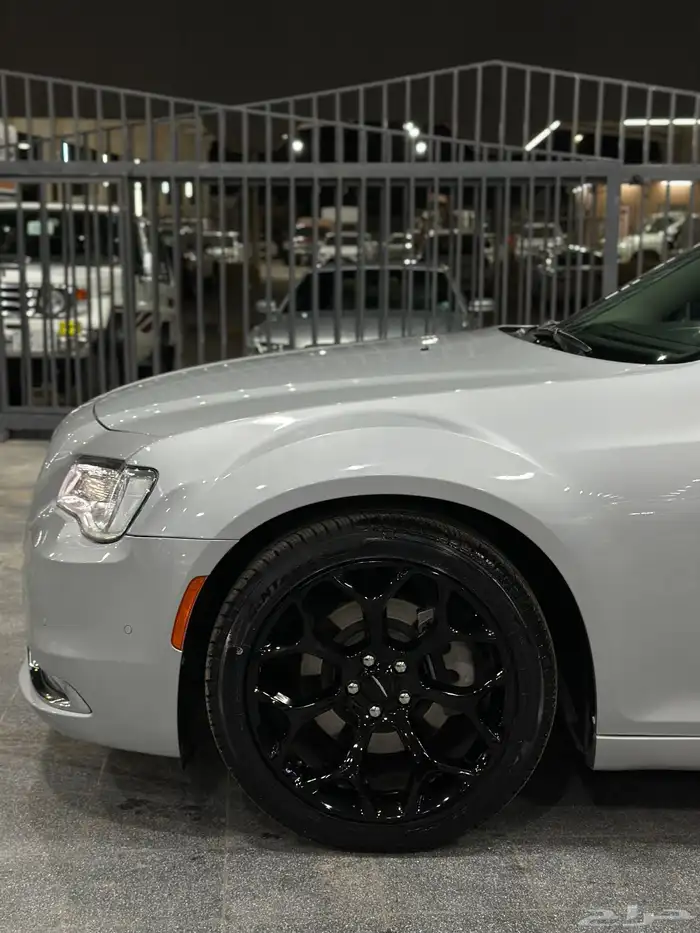 كرايزلر C300 لميتد بلص 2021 لدى معرض(الرشيدي) 18