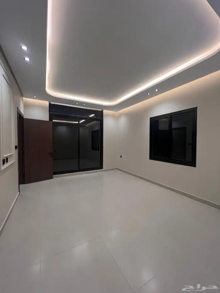 عمارة للبيع بالكامل جديدة 6 شقق في حي السعيد 11