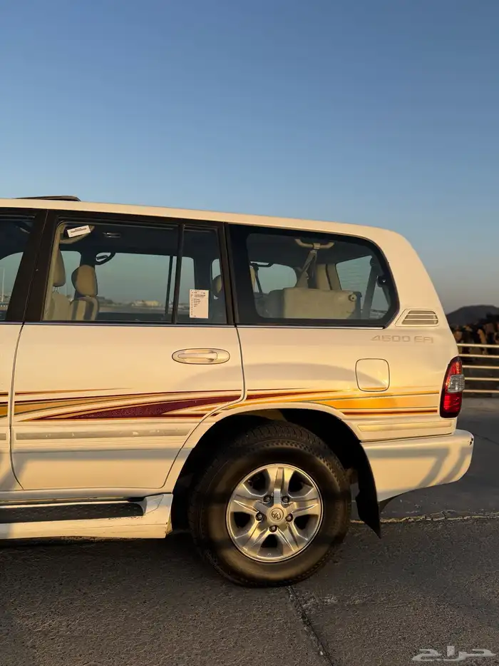 للبيع جيب جكسار جكس ار لاندكروزر 2006 4