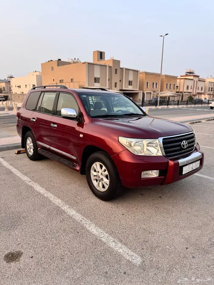 لاندكروزر 2011 0