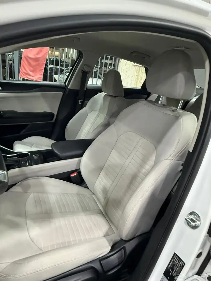 كيا K5 مطور 2021 متوفر لدى معرض(عبيد الرشيدي) 32