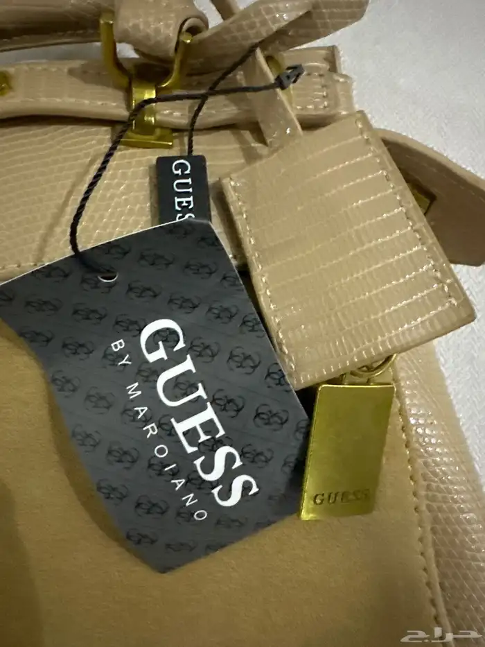 شنطة ماركة GUESS جديدددة ما استعبلة ابدا  نظيفه وغير مستعمله 1