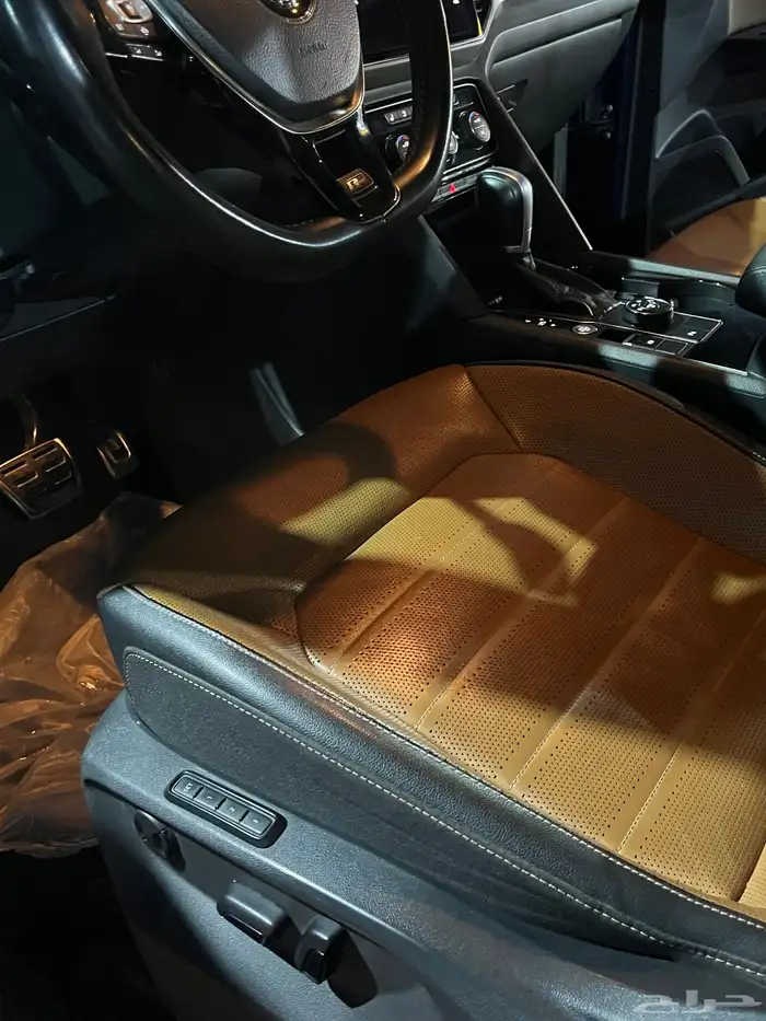 فولكس فاجن تيرامونت R-Line 2019 باسم (أمير) بحالة الوكالة 32