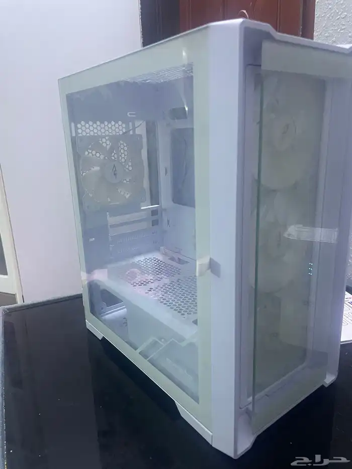 كيس بيسي أبيض D300. السعر 80 يجي ب اربع مراوح 0