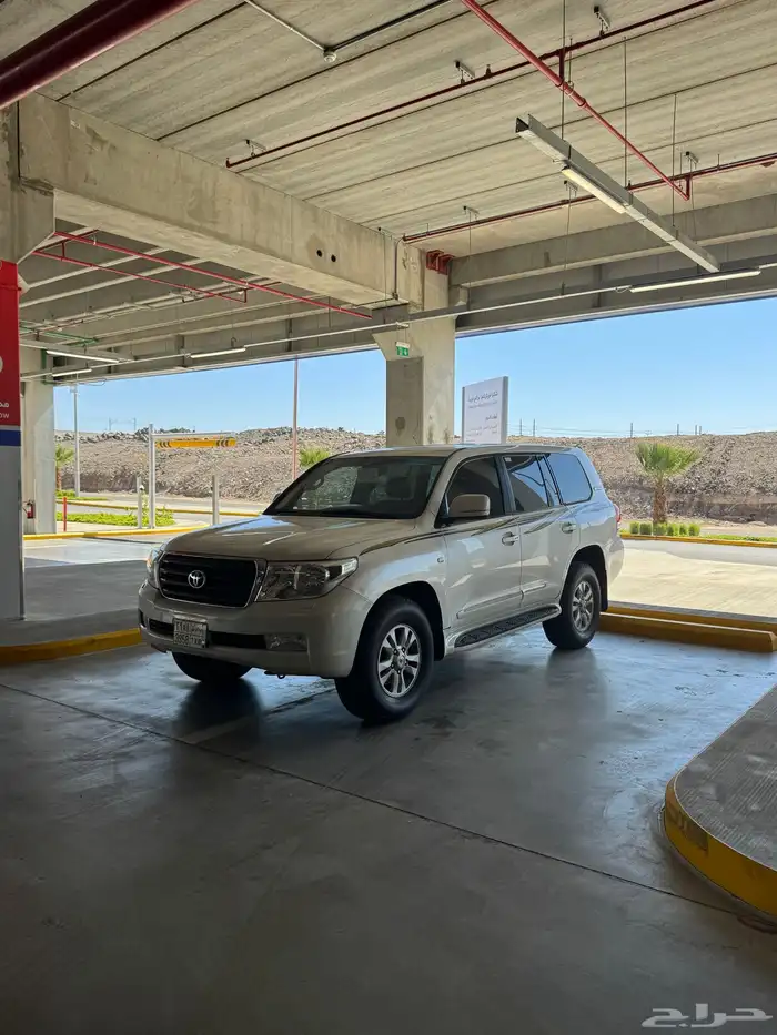 لاندكروزر 2008 منوة المستخدم 0