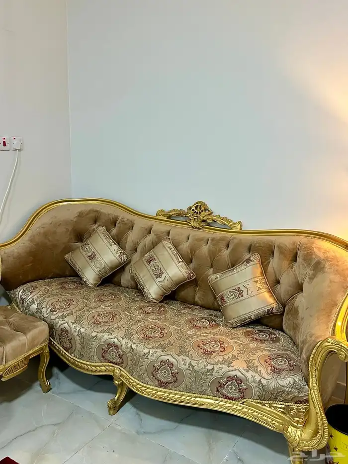 عرض اثاث للبيع 0