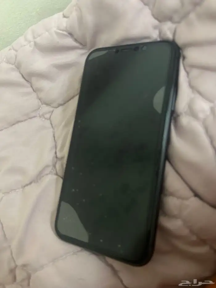 ايفون 11 مستعمل مافيه خدوش مع كرتونه يجي بطاريته 74 2
