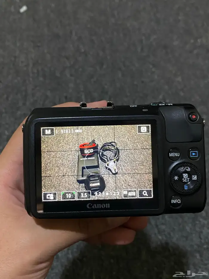 كاميرا Canon EOS M الجيل الاول 6